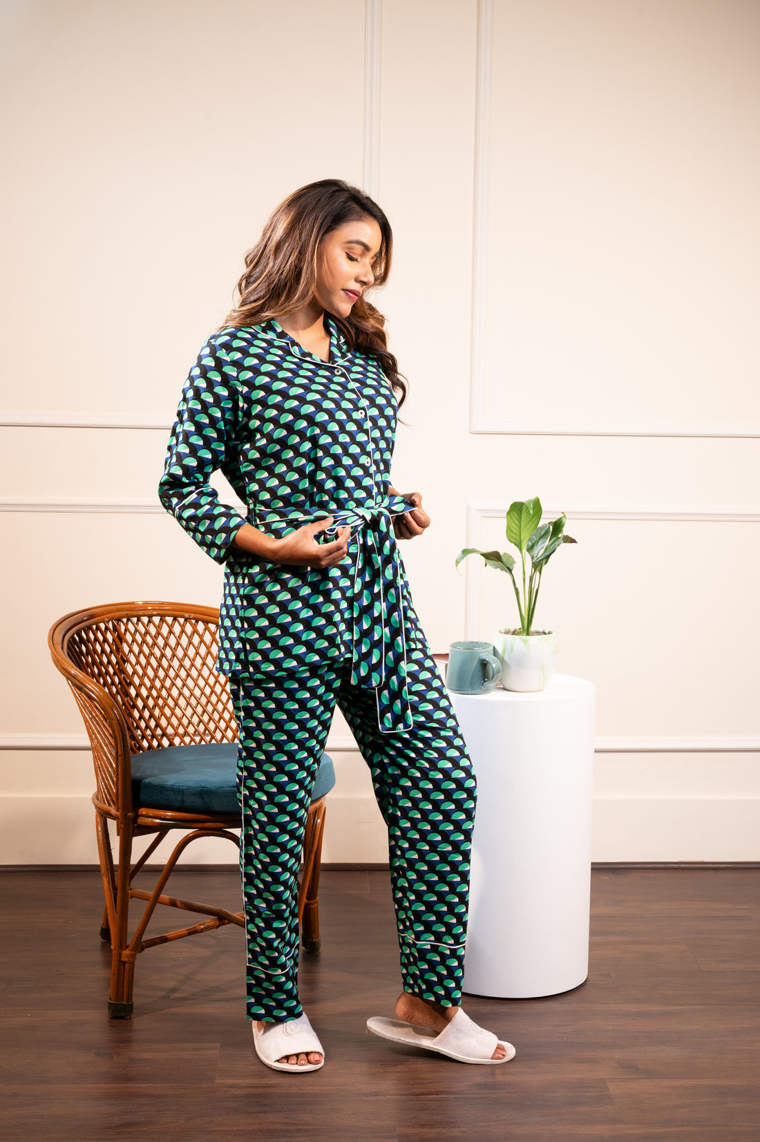 Green Blue Printed Belt Nightsuit